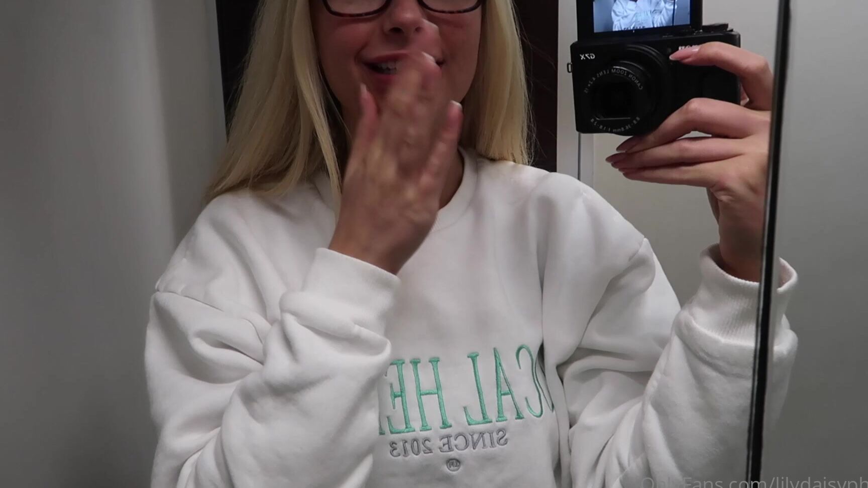 Lilydaisyphillips 2021 10 11 0Gvb4Mcxdd28Wvffcp135 Source