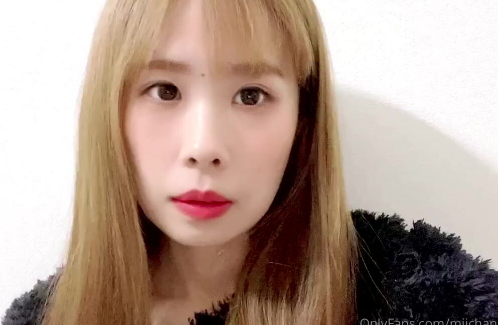 Miichannel R Nicknamed Miichannel R Onlyfans Oil Massage 1