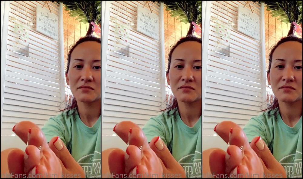 Kim Kisses Foot Goddess Live On Ig Chillin On My Patio Discussing Next Color