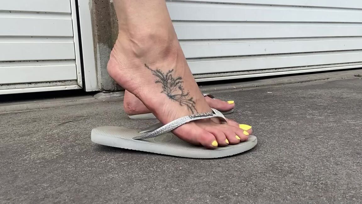 Feetwonders Onlyfans Close Up Dirty Feet In Flip Flops Up