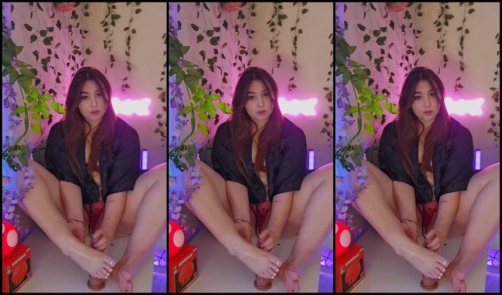 Nekonymphe Onlyfans Ass Out Oily Soles Pussy Lips Ready To Burst Out And My Perky Little Titties M