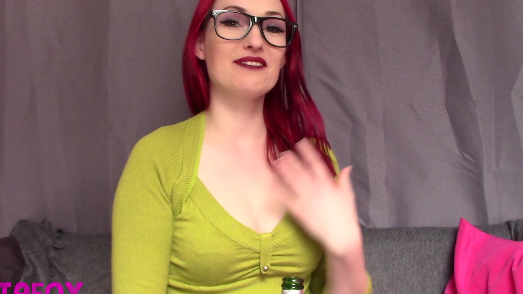 Mia Fox Beer Makes Me Burp