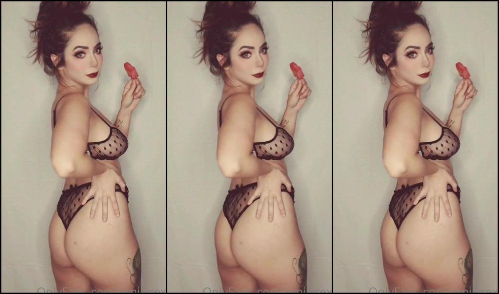 Emilyrexz 289147938 05 06 2020 Anyone Like Ice Cream