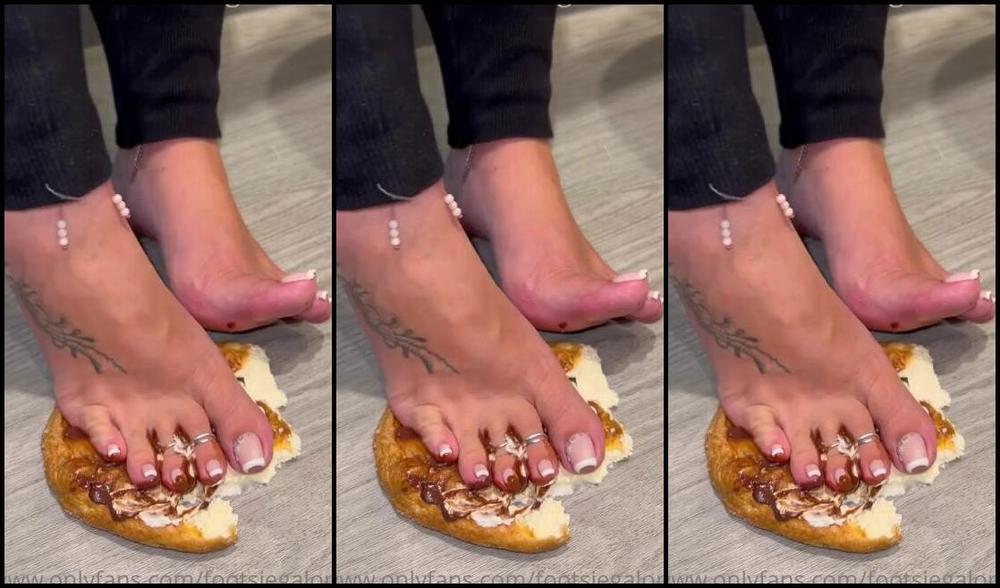 Footsiegalore Onlyfans Foodie Friday Squished Between My Toes And So Tasty Listen To Those Sounds Asmr
