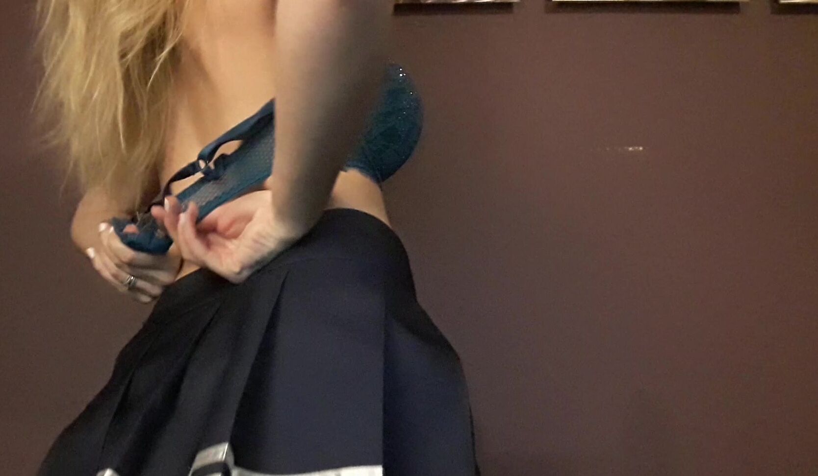 Fetish, MILFs, Nipple Play, Nipples, Tit Sucking / Nipple Fetish mandybabyxxx pulling off my nipple clamps ManyVids