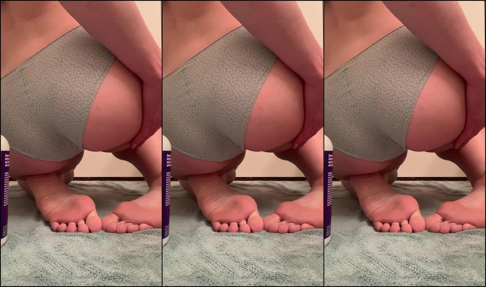 Fityoginina Gentlemen You Are Going To Want Your Dicks Out For This One Enjoy My Post Showe