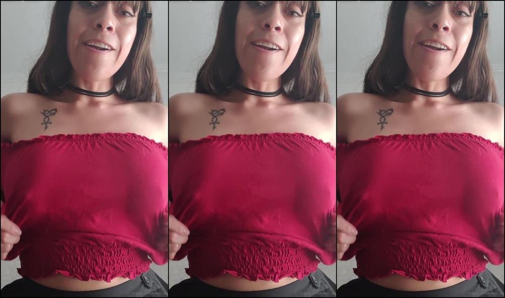 kawaii-girl-12-03-2020-175863860-sweet-tease-and-upskirt-view-travesure-wednesday-episode-7