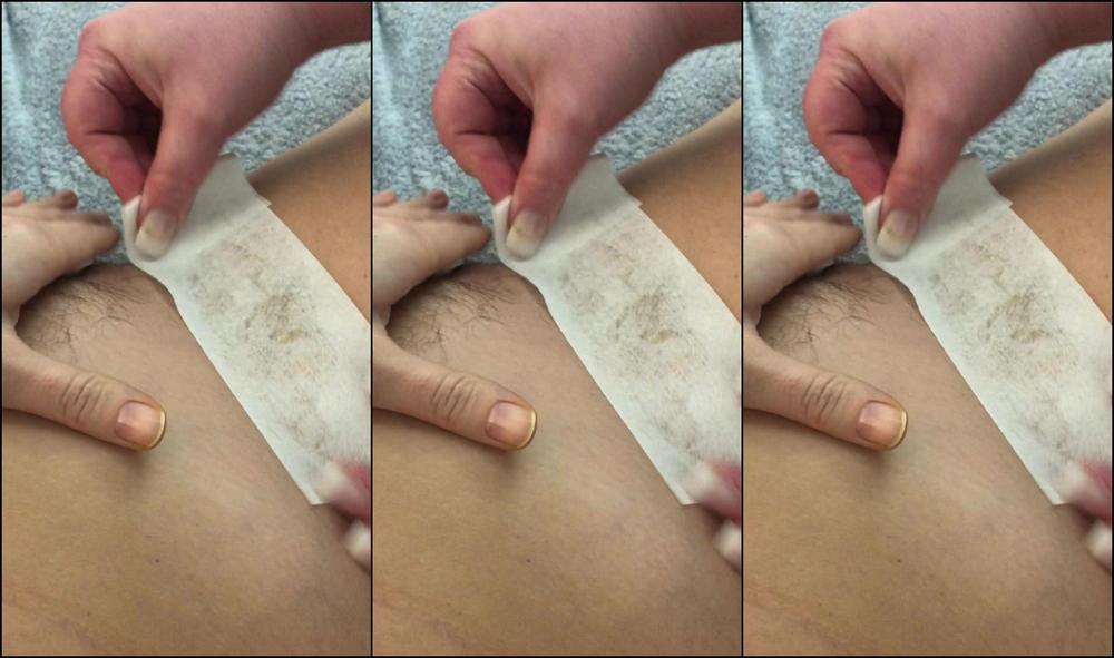 Paige Turnah Live Bikini Wax