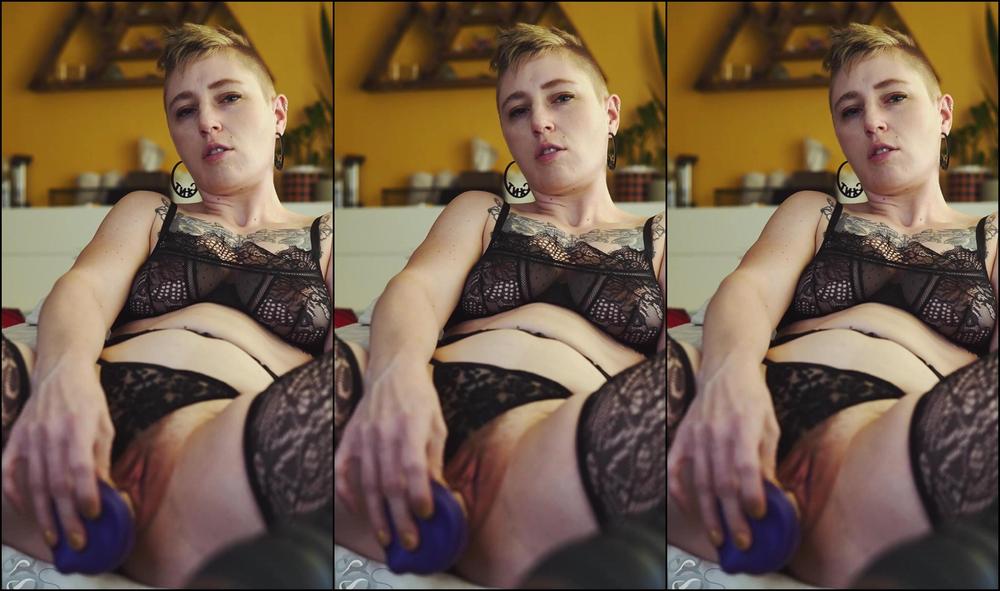 Jaq Qtp Sph Joi I Ll Show You How It S Done Dressed In Black Lingerie And Heeled Boots I M