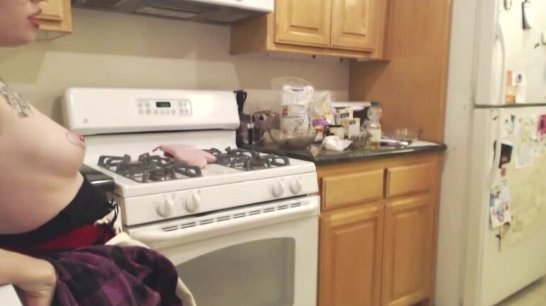 Apron Fetish, Cooking, Eye Glasses, Garter & Stockings, Housewives jasperswift baking with jasper ManyVids