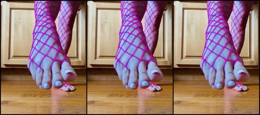 Catprincessfeet Onlyfans Hot Pink Fi Hnets White Polish And The Legendary Princessfeet