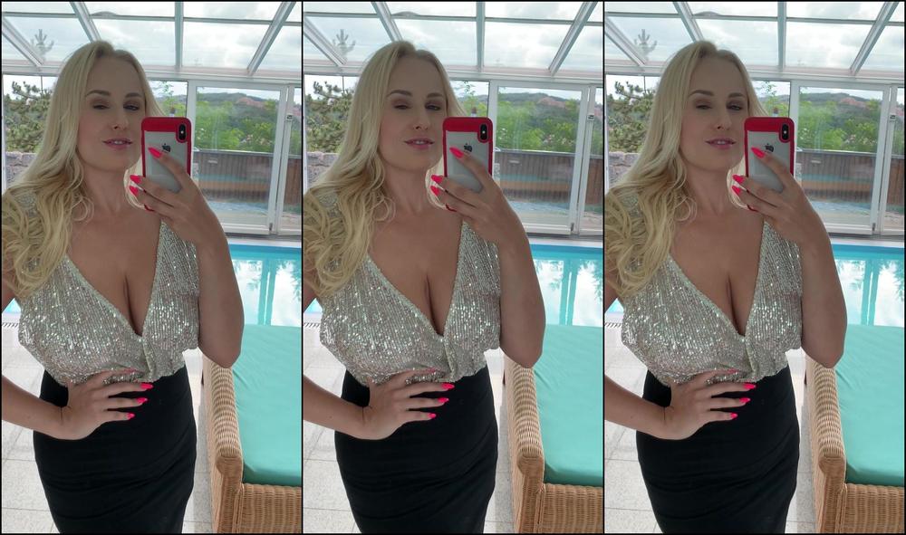 Angelwicky Ready For Another Vr