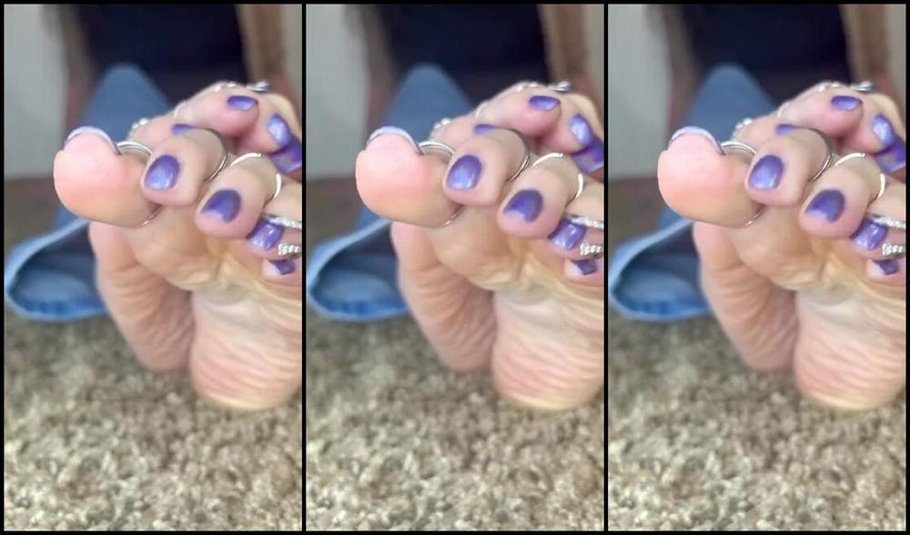 Jennysfeet 01 05 2025 Onlyfans Video I Was Debating On Posting This Clip Because I Couldnt Get My Settings And Lighting Where