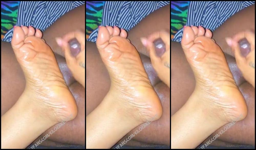 Atlfootjobqueen Aka Kilocakesole Onlyfans The Feeling Of Hard Dick Across My Wrinkled Soles Never Gets Old
