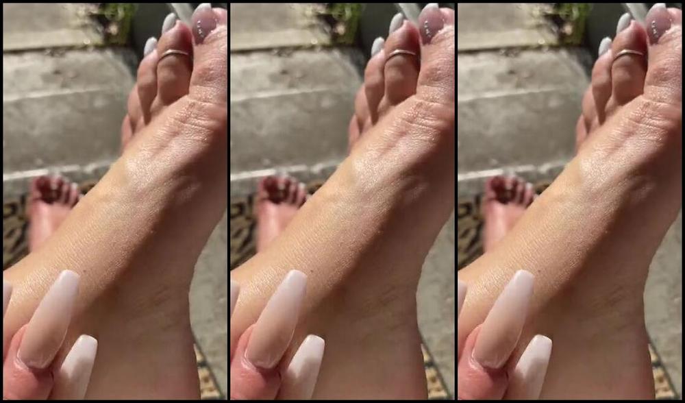 Aminamarie Onlyfans Enjoying This Temporary Sun