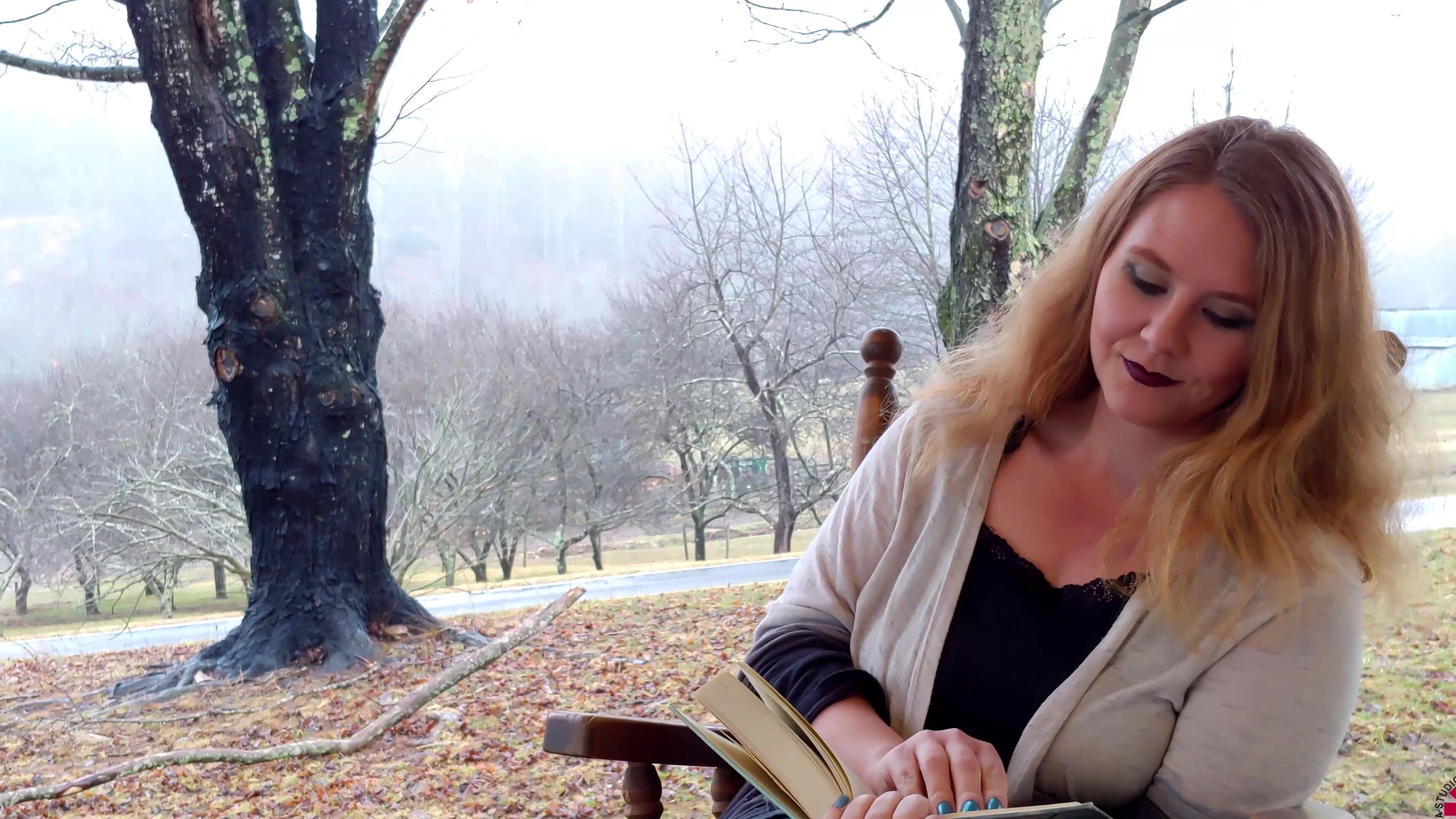 Daniarcadia Scared At The Cabin