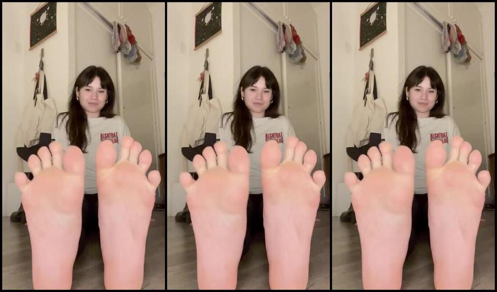 Mila Ballet Soles Aka Asianballetsoles Onlyfans Hi Baby Thanks For Picking Me Up From Ballet Practice Oh You Want To See The New Exercises
