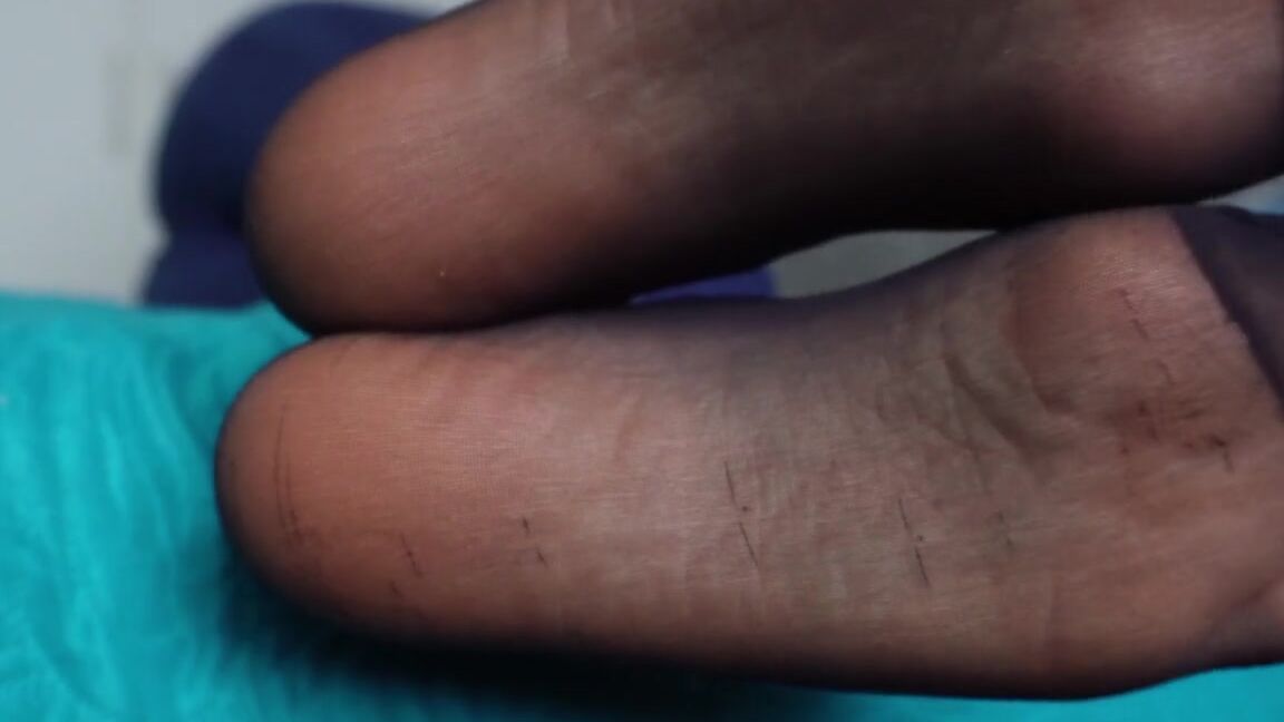 Queen Aleska Feet Nicknamed Aleskafeet Onlyfans Stinky Nylon Stockings