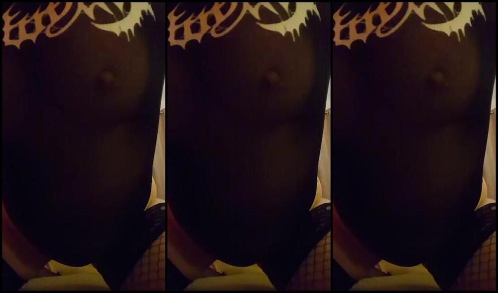 Miss Marilyn Nicknamed Missmarilynxx Onlyfans Theres Nothing I Love More Than Being A Tease