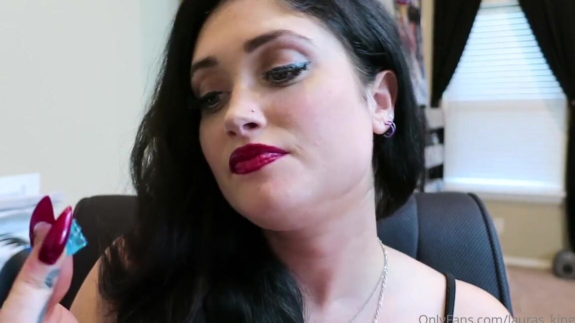 Lalalaura Nicknamed Lauras Kingdom 08 26 2024 Onlyfans Video Laura And The Smurfs