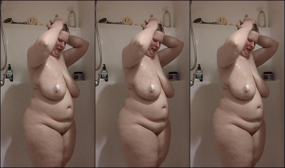 Bibliophile120 3171807432 01 22 2024 If We Lived Together And You Heard The Shower Running Would You End Up In The