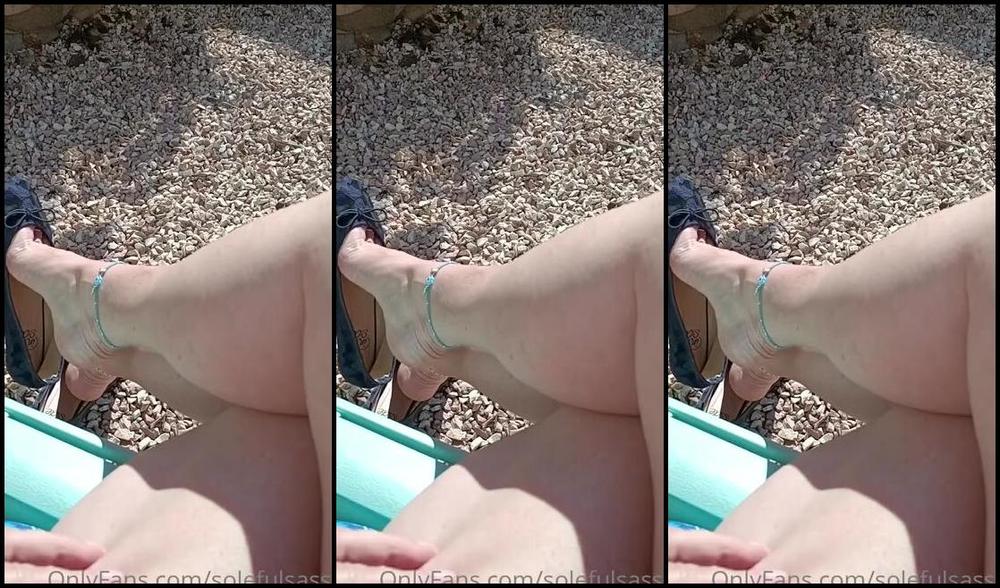 Solefulsassy Onlyfans Request For Dangle In Flats Enjoy