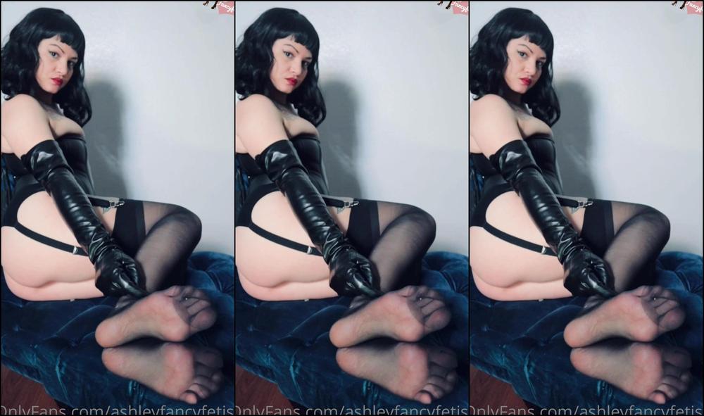 Ashleyfancyfetish This Whole Set Is Quite Special To Me Bettie Page Has Always Been An Icon And I Ve Love
