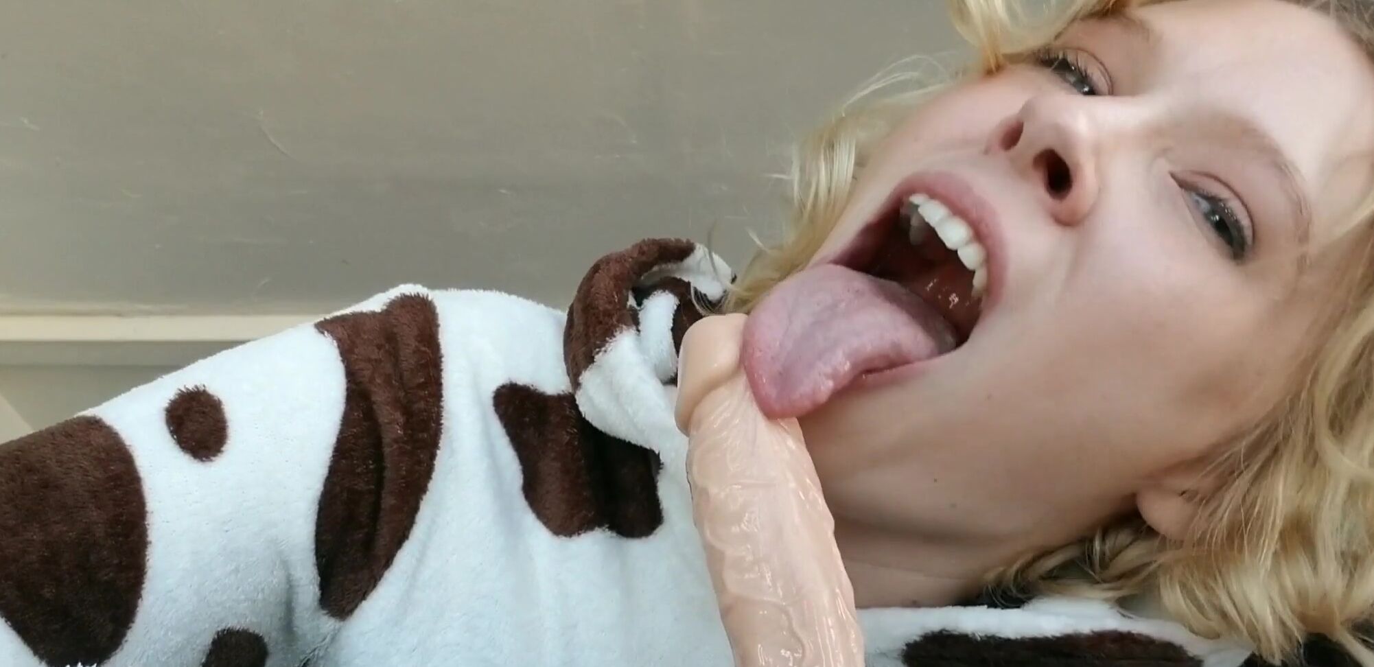 Blondieblooms Snuggly Cow Pajama Party Blondie Is So Snuggly And E