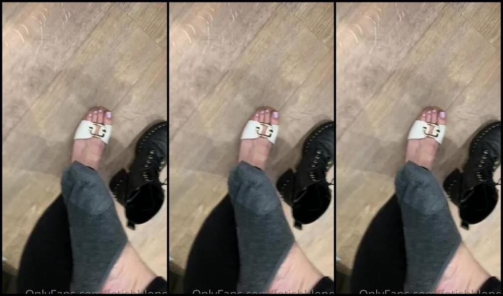 Foot Fetish Blonde Nicknamed Fetishblonde Onlyfans Last Time I M Wearing Boots To Work My Hot Sweaty Feet Needed Some Open Toe Shoes Asap