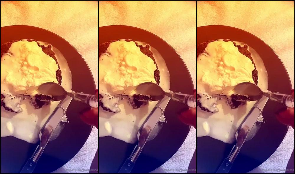 Mistress Gaia Mangiabile