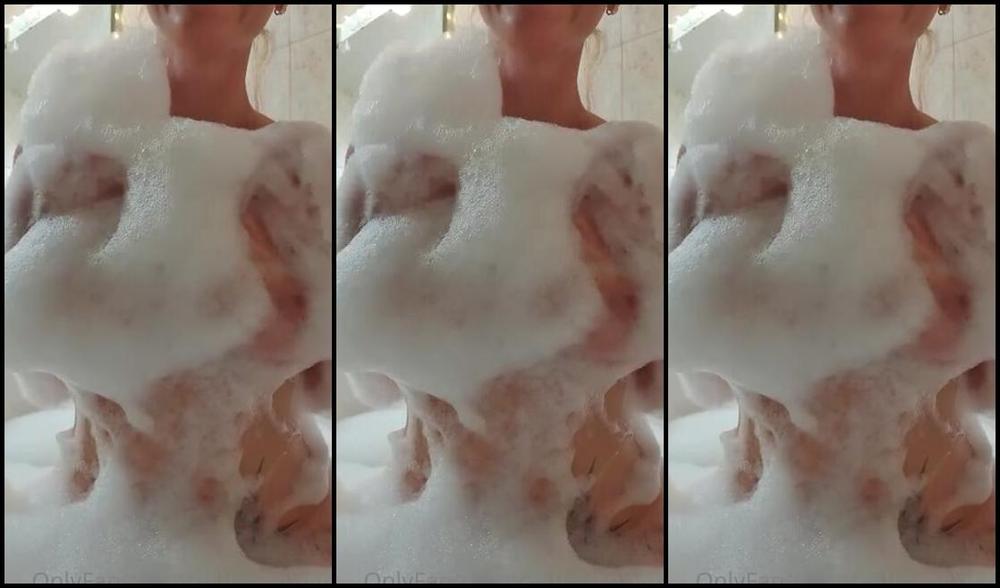 Kathianobilixx Findom 01 24 2021 Onlyfans Video Hot Bubble Bath M