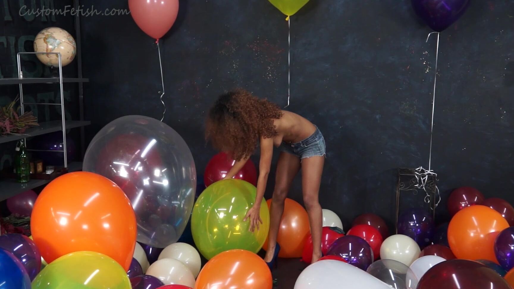 Custom Fetish Vickys Pinheelstrip Pop