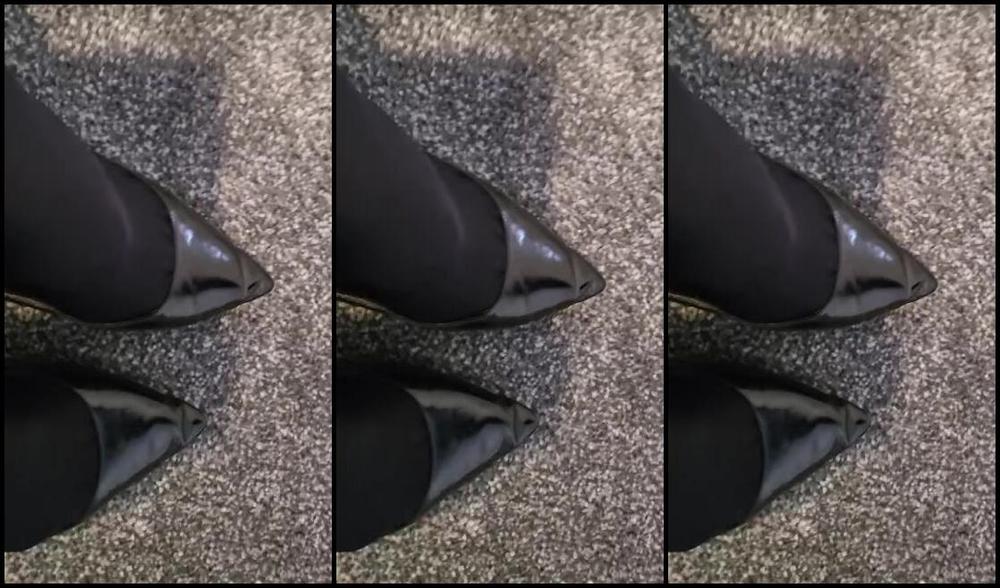 Kats Worn Heels Nicknamed Katswornheels Onlyfans Pigalle Danging