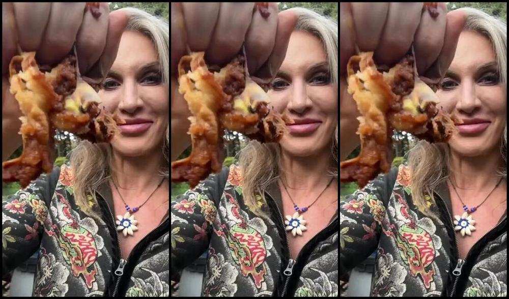 Goddesssevera 07 28 2024 Onlyfans Video Impromptu Apple Sauce