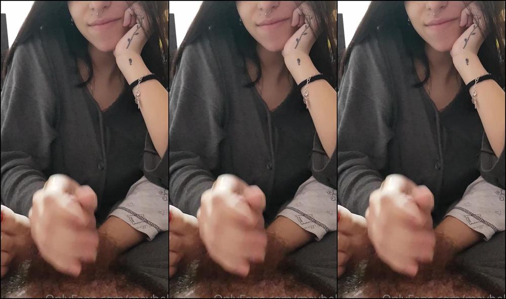 Maybel Boys Maybel Gli Faccio Un Footjob E Mi Faccio Venire Sul Culo I Give Him A Footjo