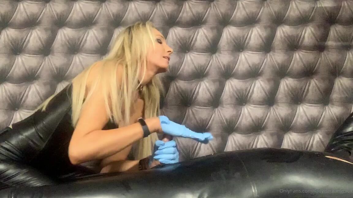 Lady Dark Angel Adding The Th Part Of My Tease Session The Other Day There S Videos In Total Showing The Whole Hour Session