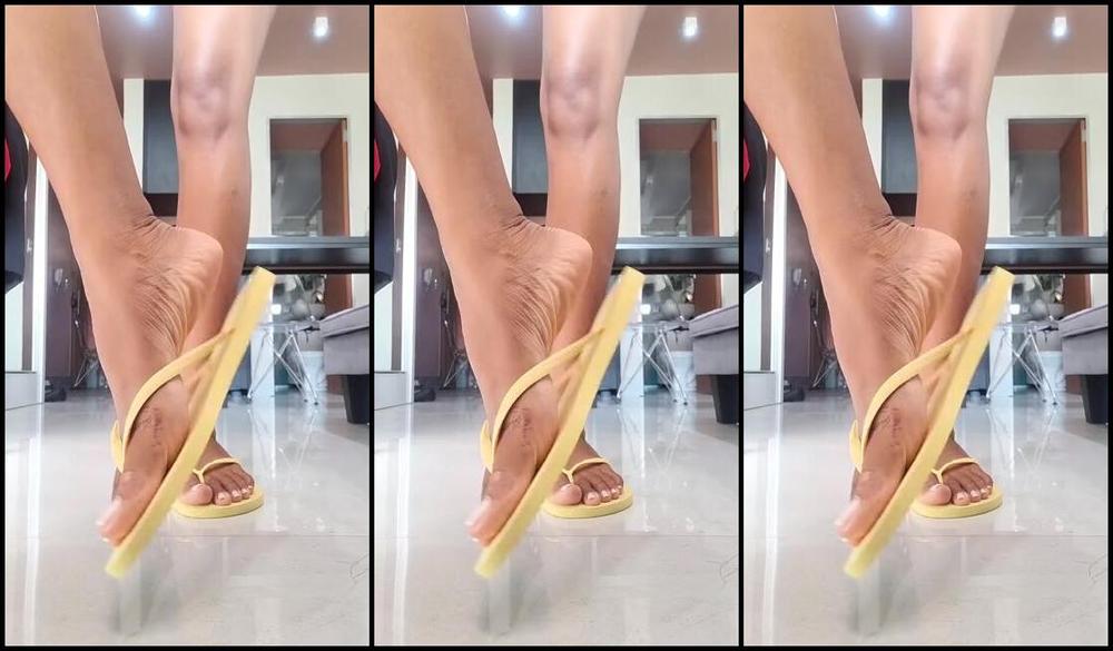 Laura Azevedo Nicknamed Lauraazevedoqueen Foot Fetish 09 05 2023 Onlyfans Video Leaked Lauraazevedoqueen 28333