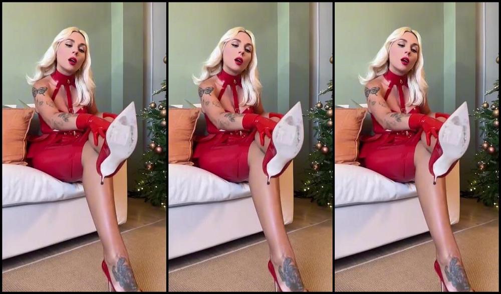 Katerina Piglet Nicknamed Katerinapiglet Femdom 12 31 2023 Onlyfans Video My Gift To You For The New Year Is My Heels Enjoy