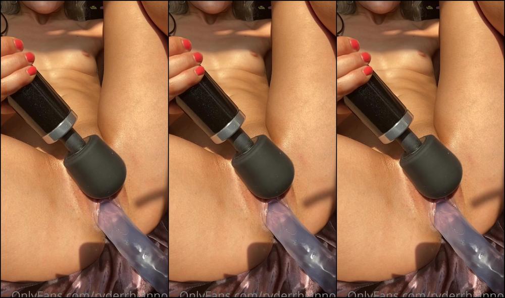 Rhiannonryder Uplclose Oil And Dildo Fuck Look How Creamy My Cunt Gets