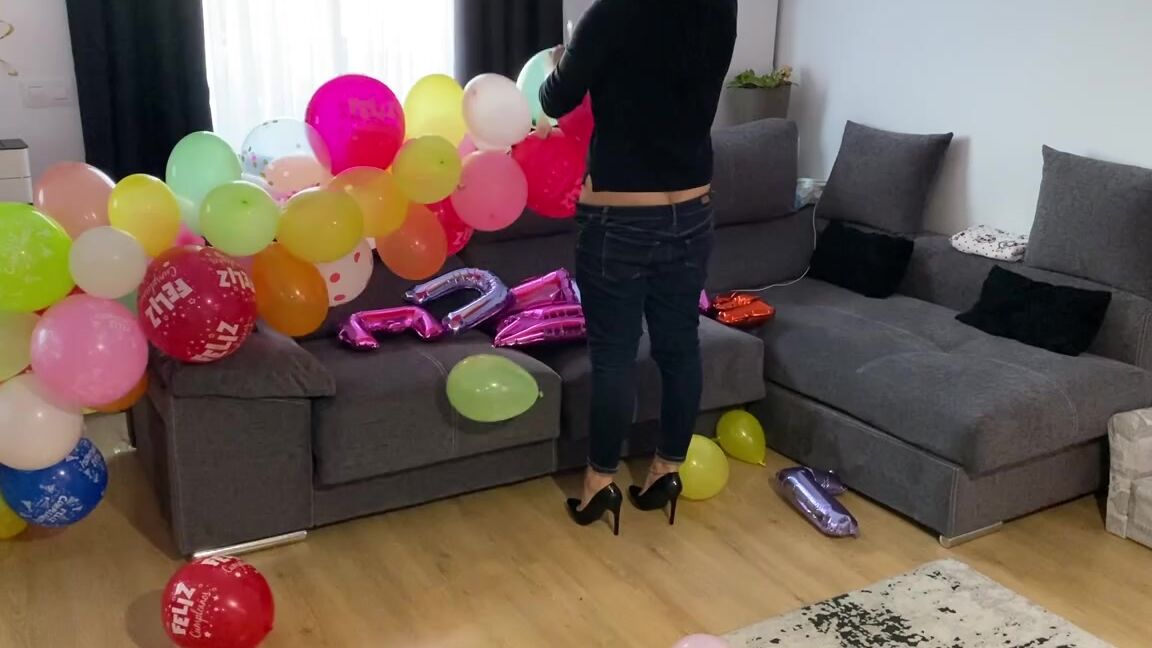 Prettyprincess220 11 30 2022 Onlyfans Video Very Nervous That The Party Is Over