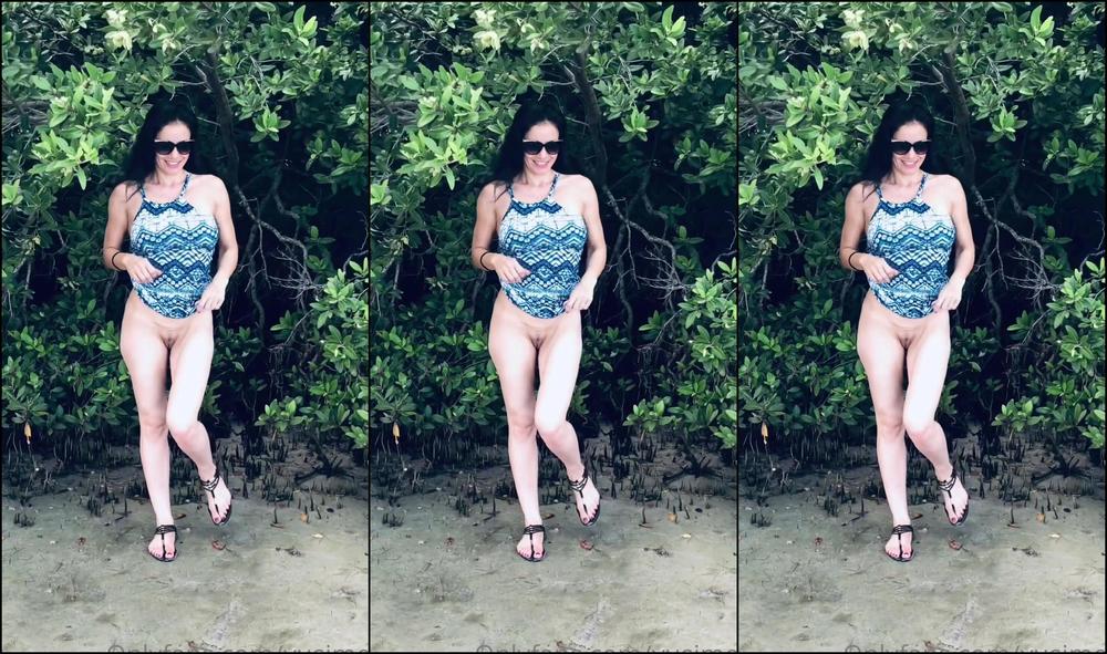 Yusimee Nothing Feels Better Than To Walk In My Trails Naked Special Thanks To My Cameraman