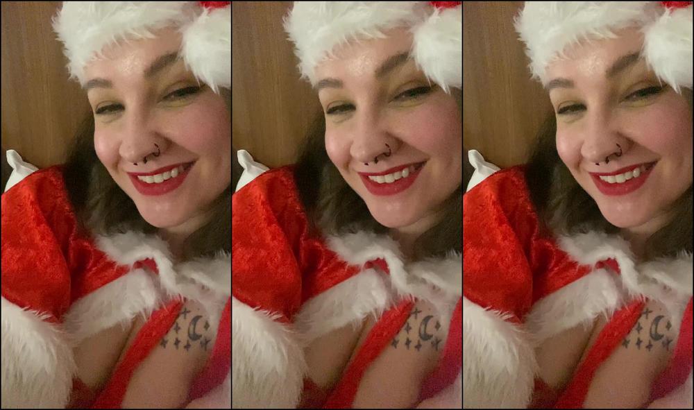 Deliciouslyyours 3599392293 12 24 2024