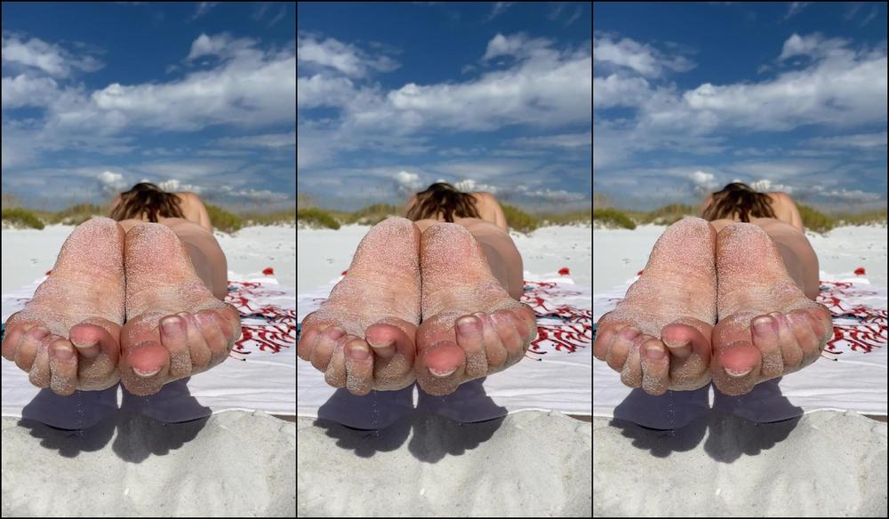 Goddesstalltasha 2629210976 10 06 2022 One Day A Month To Myself So I Took Myself To The Beach