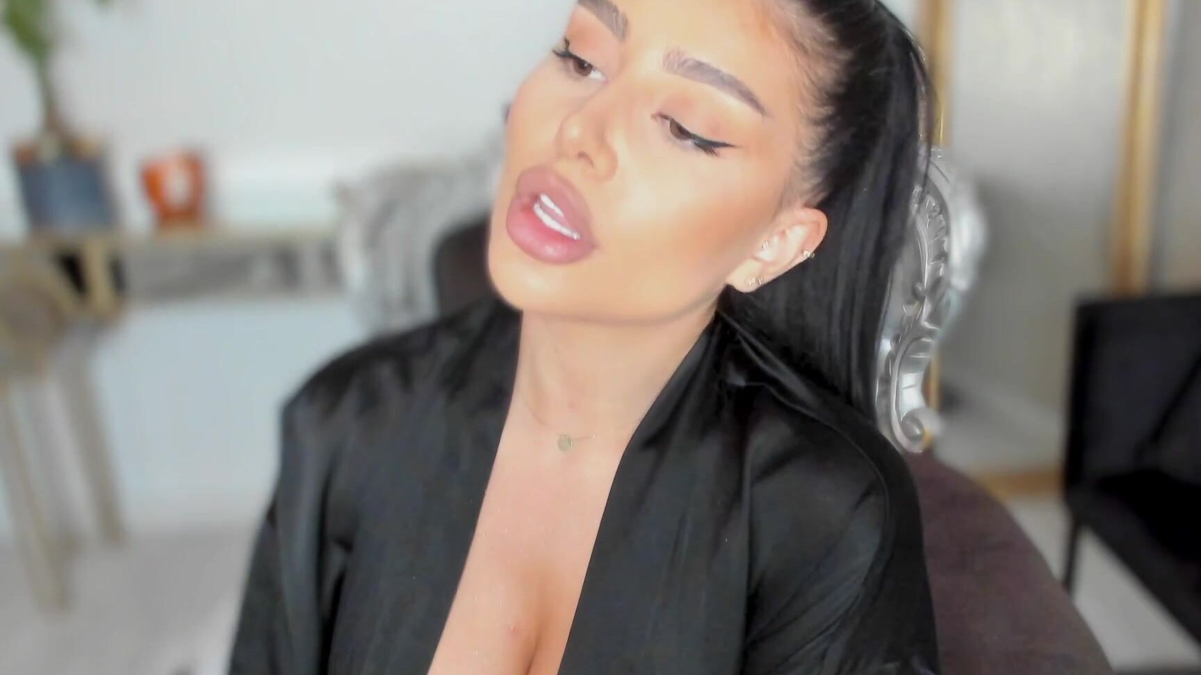 Moniqueeass 2025 06 16 15 25