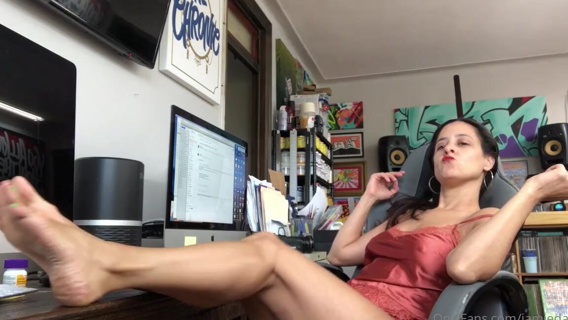 Jamiedaniels Onlyfans Hope You Guys Are Having A Great Weekend So Far Count Down To The Holidays 8P