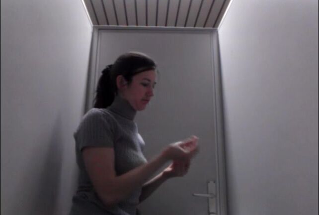 Lananice Fingering Ass In Public Toilet