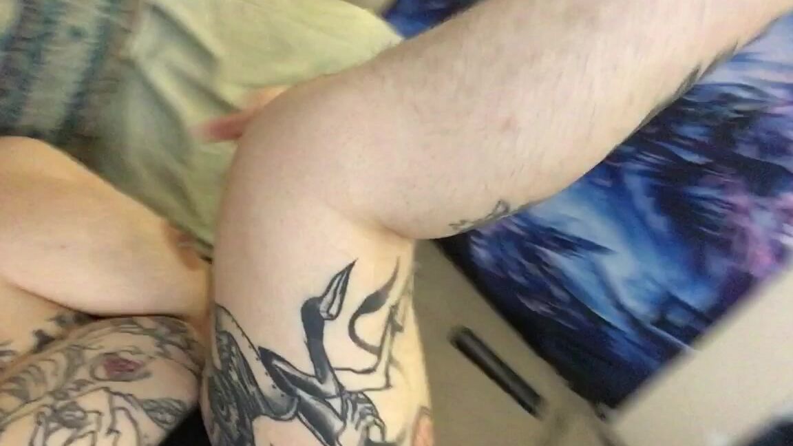 Kezia Bbw Hairy Latina Shows Off Hairy Legs