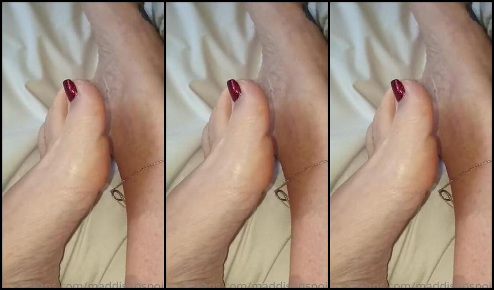 Maddison Spoilt Nicknamed Maddisonspoilt Onlyfans Morning Feet They Feel So Warm To Touch
