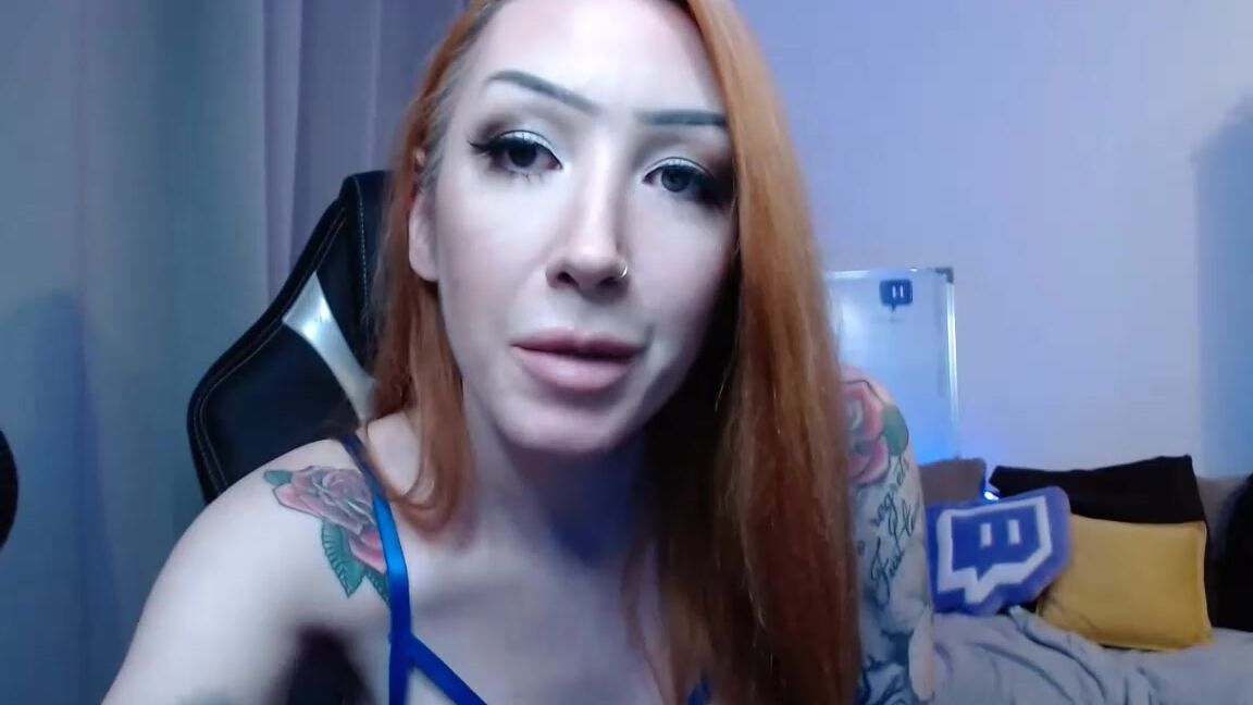 Suicidegirls Stream Started At Pm Come And Hang Out With Our British Redhead Phianixx