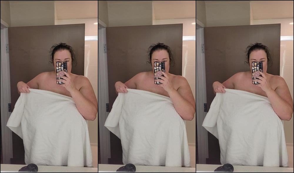 Bustybigbooty 3056774779 10 20 2023 Good Morning What Are Your Plans For Today I M Going Halloween Shopping